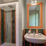 Alojamento de Acomodação e Pequeno-almoço Altra Meta 4*